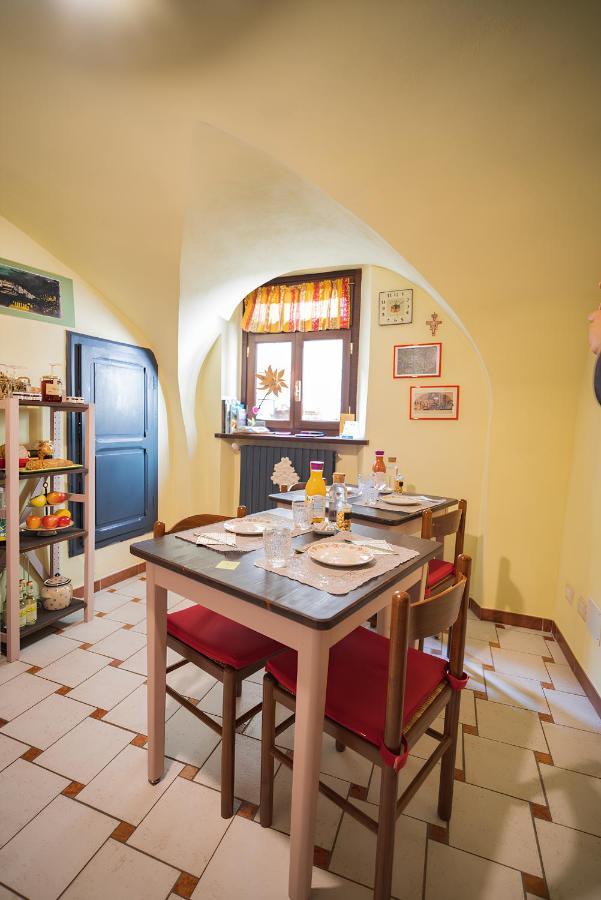 Bed & Breakfast Gabriella Exilles Exteriör bild