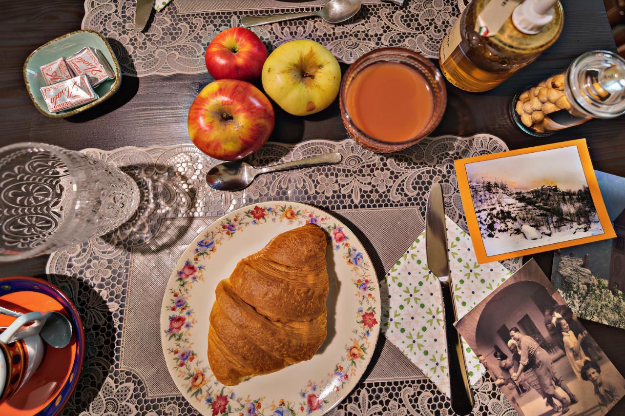 Bed & Breakfast Gabriella Exilles Exteriör bild